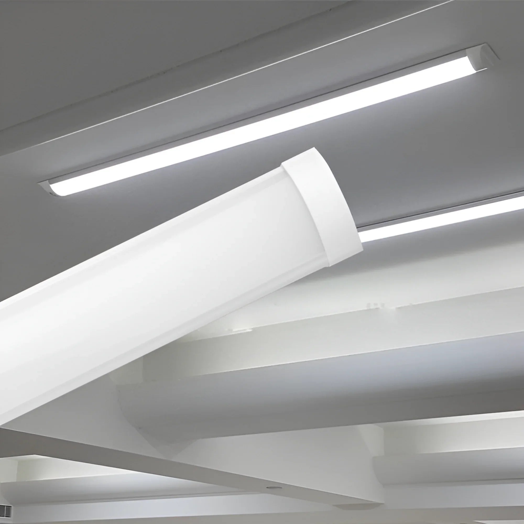 Braytron LED-Lichtleiste 18W 6500K kaltweiß 1800 lm 600 mm – Weiß